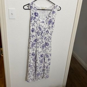 Sleeveless sun dress blue and white floral